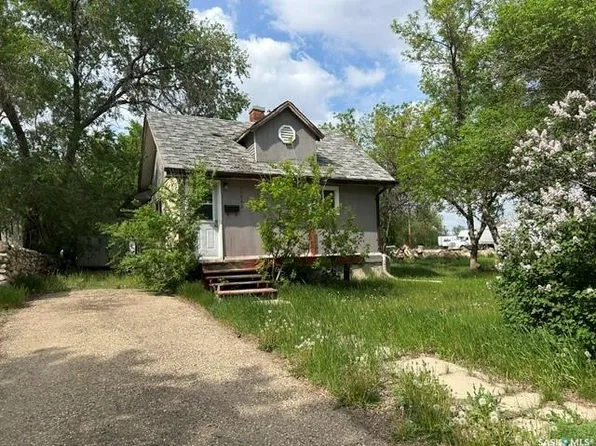 1042 Fairford STREET E, Moose Jaw, SK S6H 0G6
