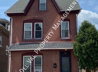 265 N Hanover St, Pottstown, PA 19464