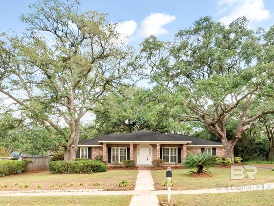 1905 Sugarwood Ct, Mobile, AL 36609