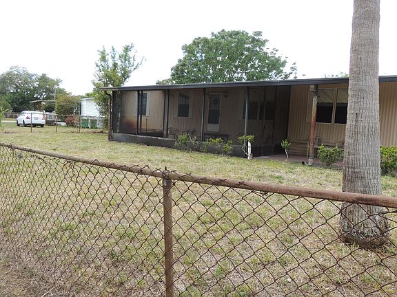 2nd image of 6983 Aster Dr