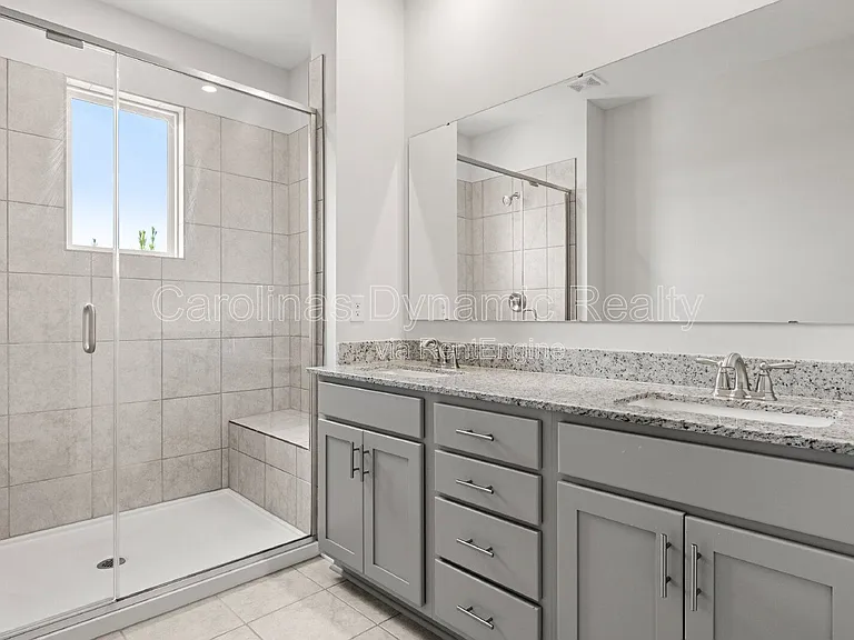 6985 Waterstone Dr — Photo 30