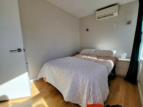 3rd image of 90 Dupont St #3D