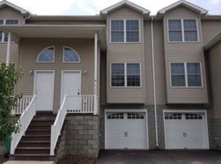 4111 Wood Hills Dr #4119, Erie, PA 16510
