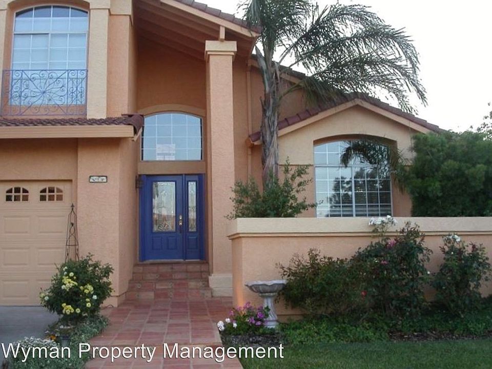 1st image of 2558 Harvest Ln