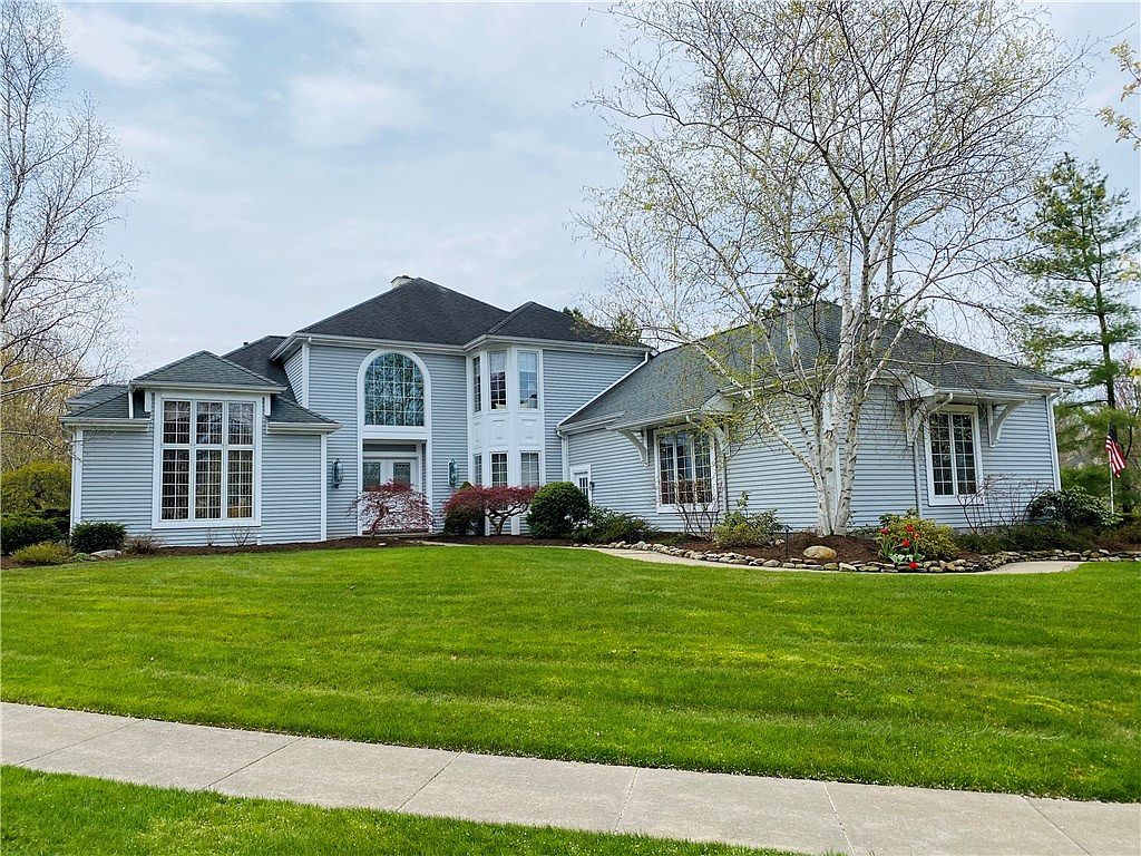 1227 Timber Ridge Dr, Erie, PA 16509 Zillow