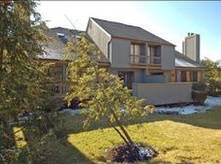 60 Sycamore Ct, Basking Ridge, NJ 07920