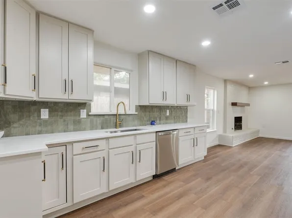 2733 Manchester Dr, Oklahoma City, OK 73120