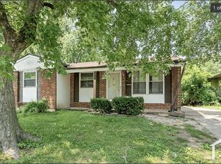 10425 Prince Dr, Saint Louis, MO 63136