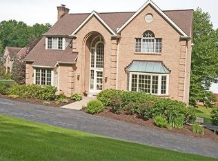 2484 Fife Dr, Pittsburgh, PA 15241