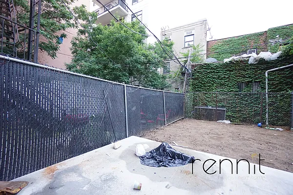 Rented by Rennit Inc. | media 12