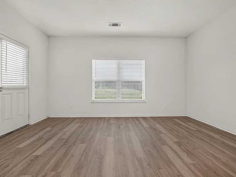 169 Allington Cir — Photo 26
