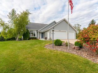 S78W17098 Ricco Ct, Muskego, WI 53150