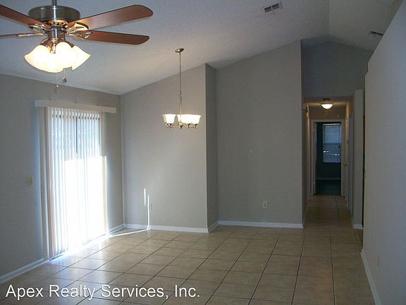 2nd image of 5138 Somerton Ct