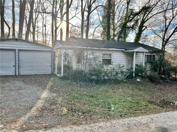 156 Spruce St, Mocksville, NC 27028
