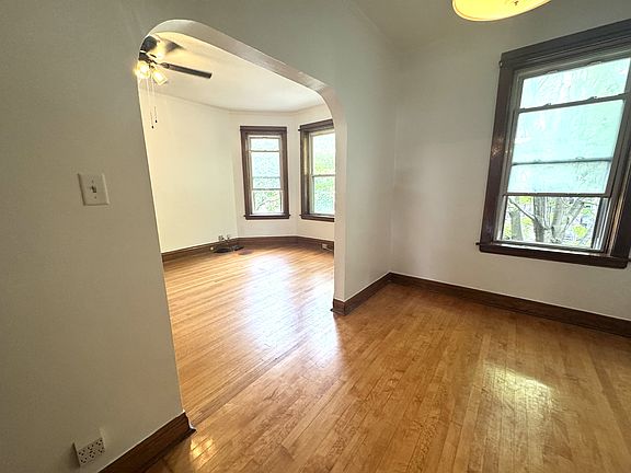 5th image of 3848 N Damen Ave #2N