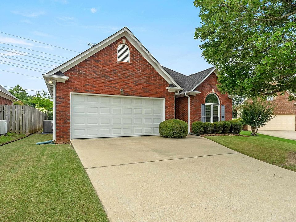 1st image of 1866 Parkside Cir