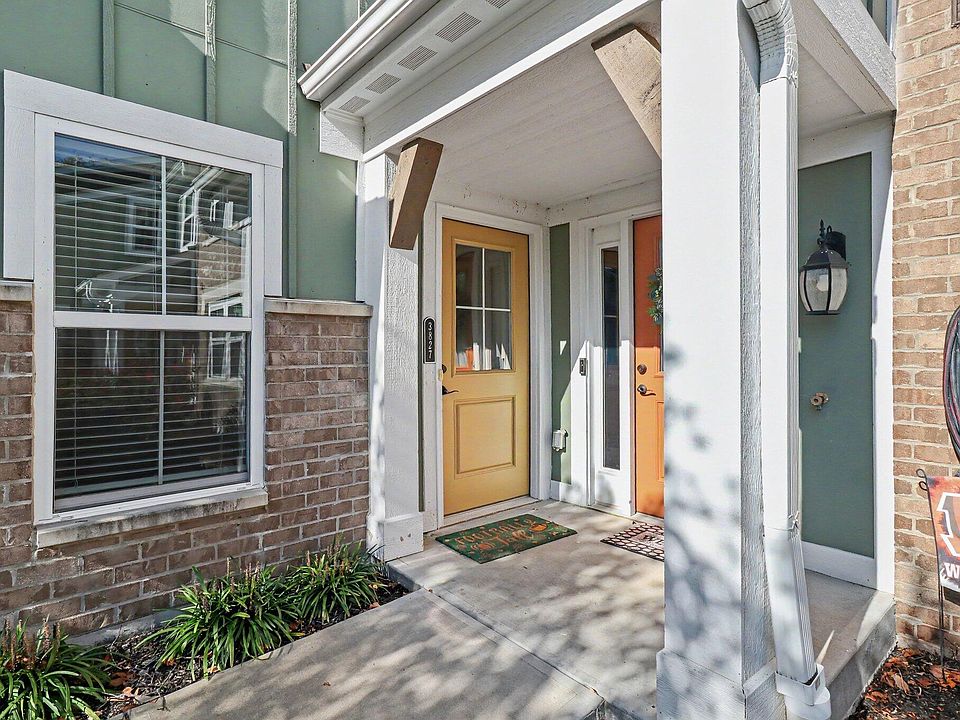 1st image of 3827 Capella Ln