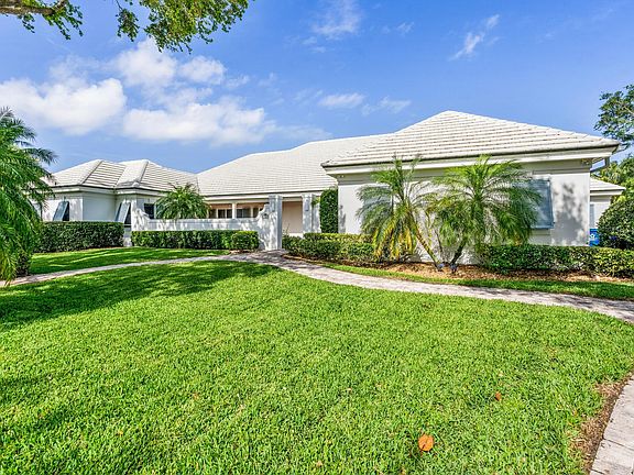 2nd image of 107 River Oak Drive