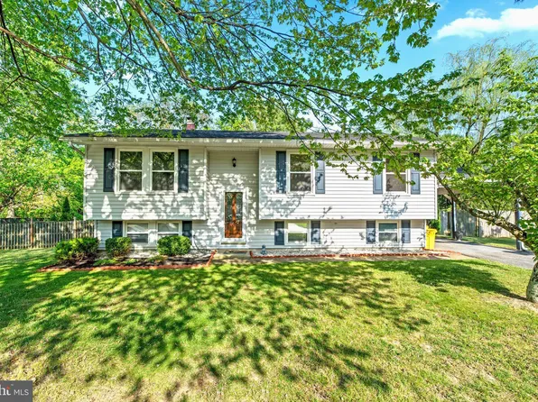 116 Otis Dr, Severn, MD 21144
