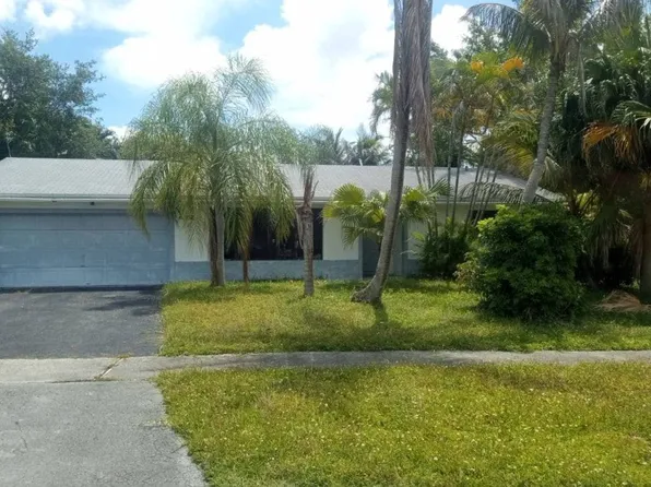 4302 NW 96th Ter, Sunrise, FL 33351