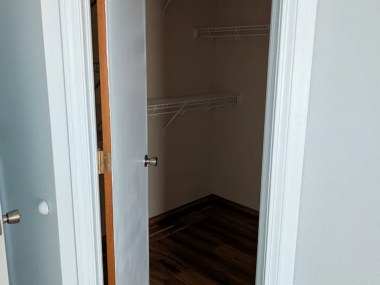 walk in closet