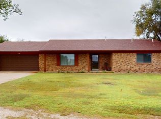 1207 E Carey Ave, Shattuck, OK 73858