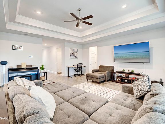 5th image of 460 Albert Meadow Ln