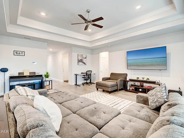 460 Albert Meadow Ln — Photo 5