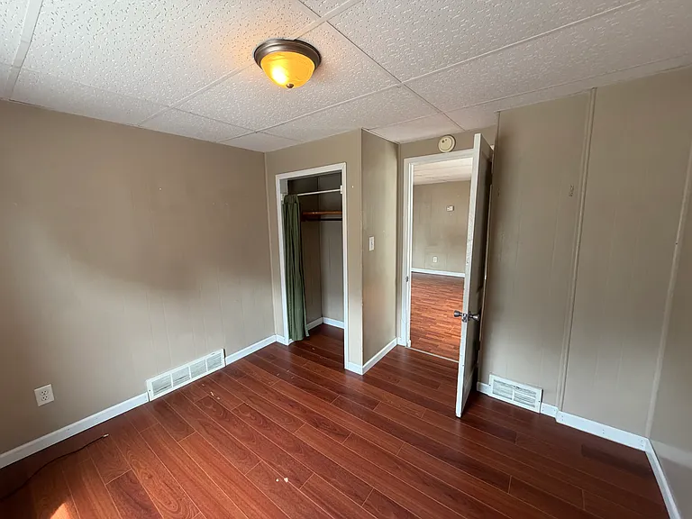 211 E High St #1 — Photo 8