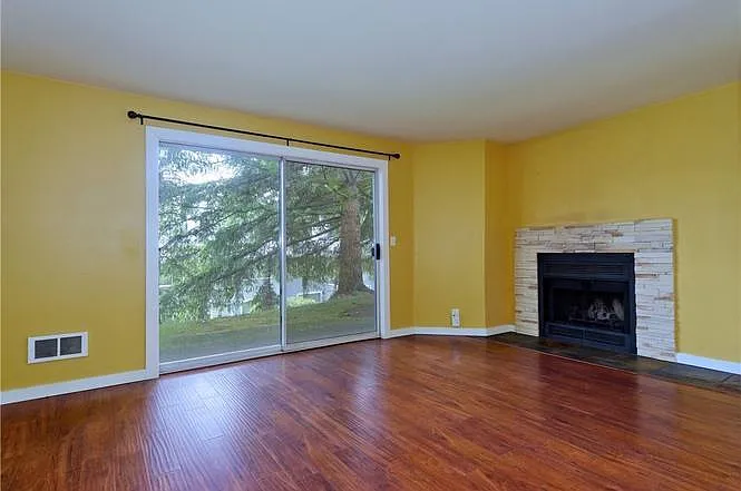 1526 192nd St SE — Photo 5