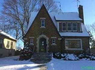 1603 Alexander Ct, Waukegan, IL 60085