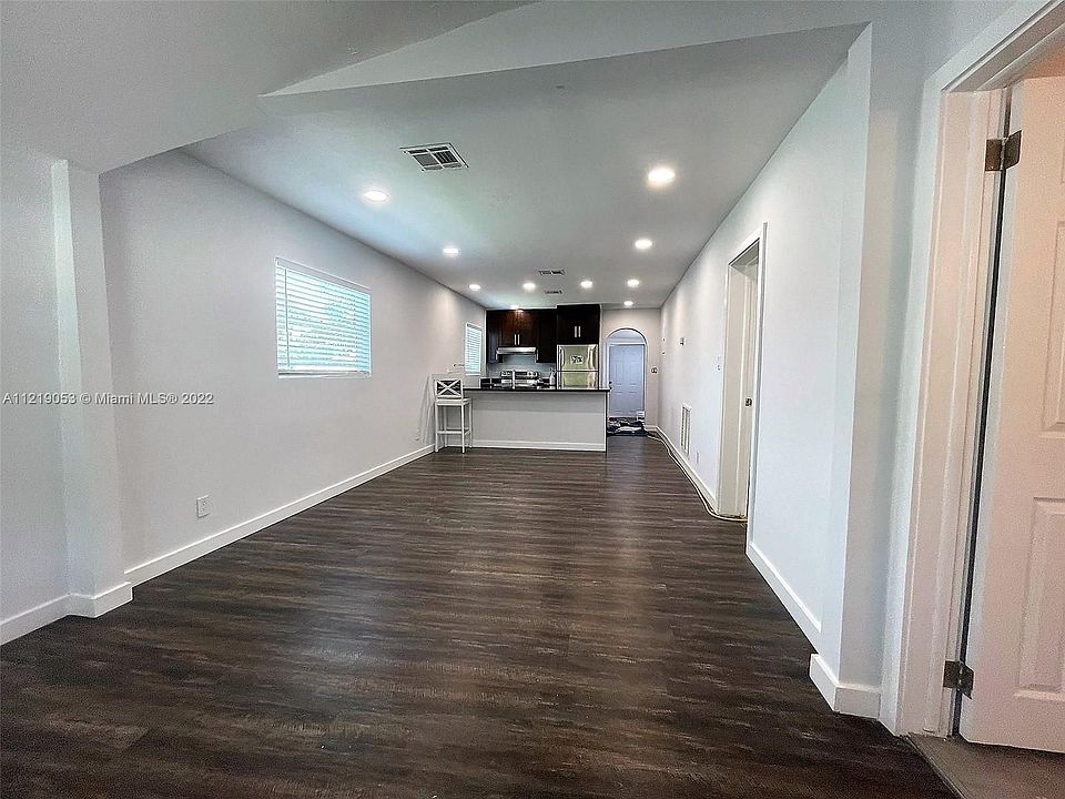 1st image of 22 NW 14th Ave