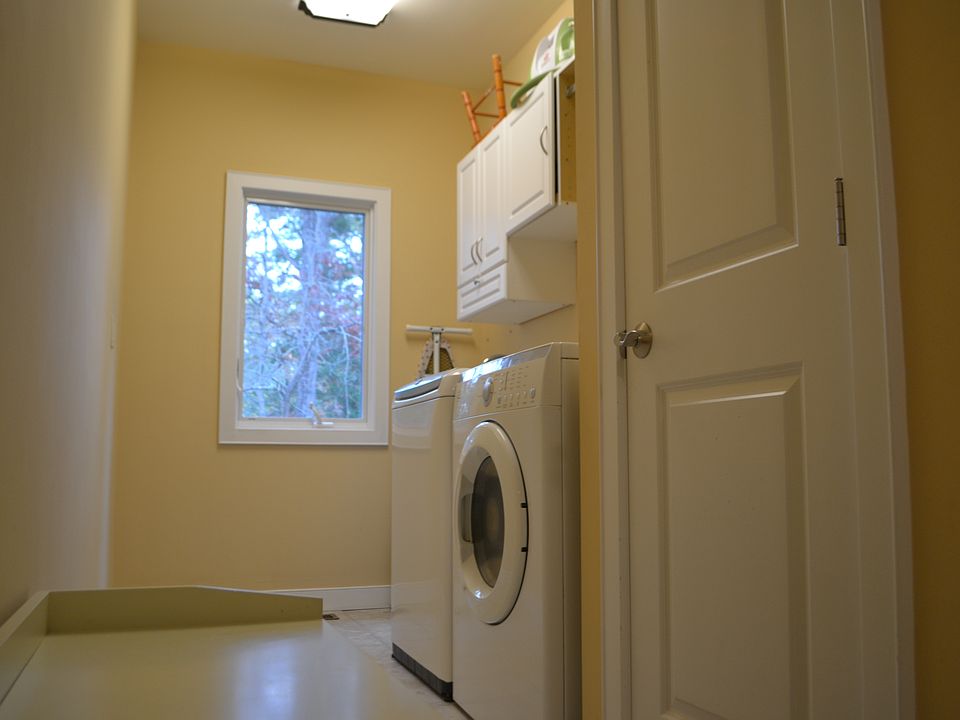 2nd image of 102 Whiting Way