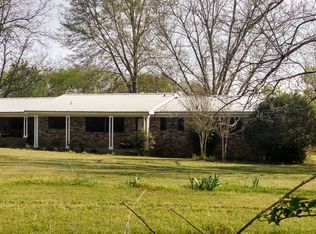 1690 Scr 90, Raleigh, MS 39153