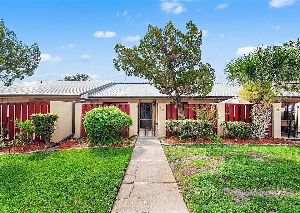 1st image of 665 BROADMOOR CIRCLE