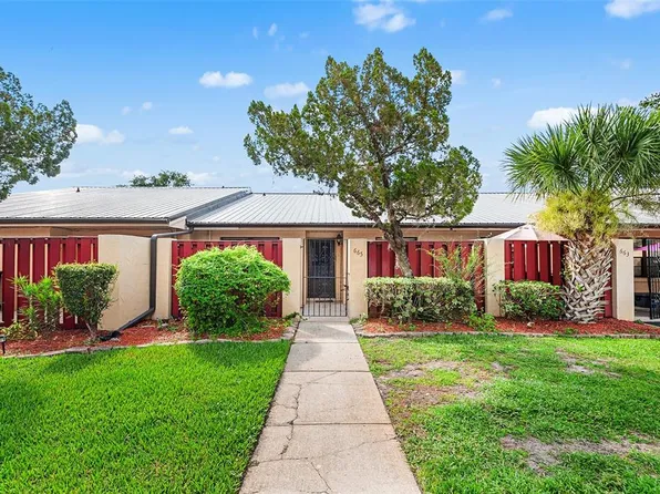 665 Broadmoor Cir, Winter Haven, FL 33884
