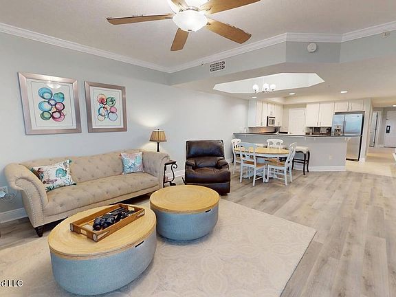 4th image of 2668 Beach Blvd #704
