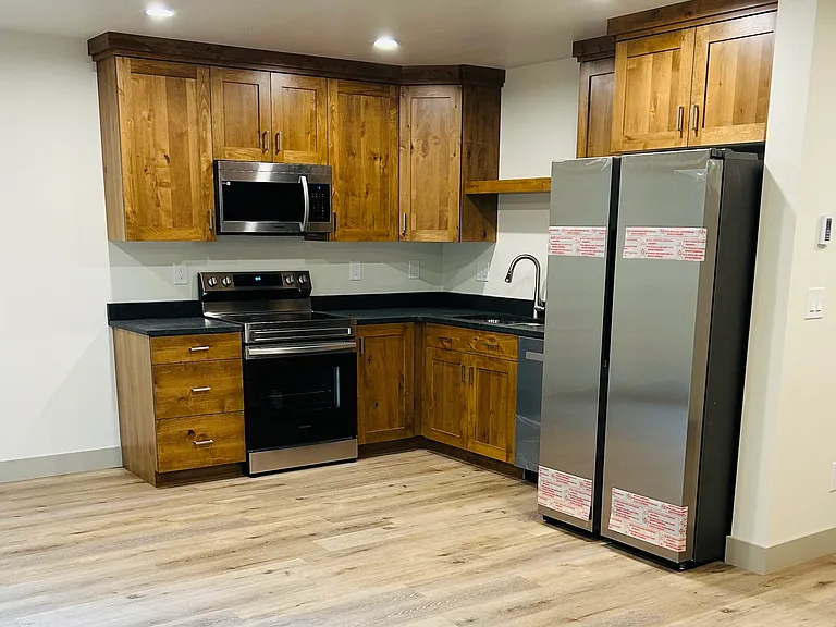161 Alpine Dr #A — Photo 4