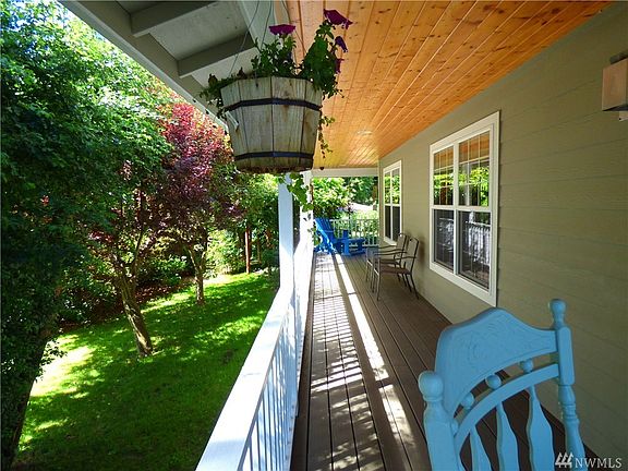 4th image of 8041 272nd St NW