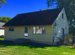 19 Grantwood Rd, Wayne, NJ 07470