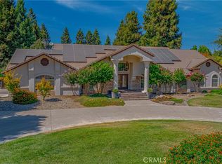 2663 E Fallbrook Dr, Merced, CA 95340