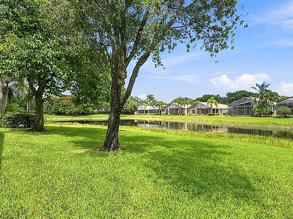 5th image of 7966 Merano Reef Lane