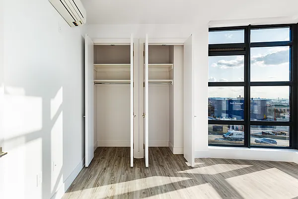 Rented by Nooklyn NYC LLC | media 11