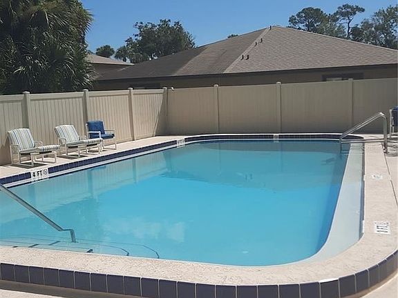 5th image of 37 Village Dr #37