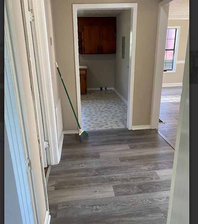 2nd image of 123.5 Rhea St