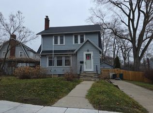 352 University Dr, East Lansing, MI 48823