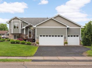 7033 Brian Dr, Centerville, MN 55038