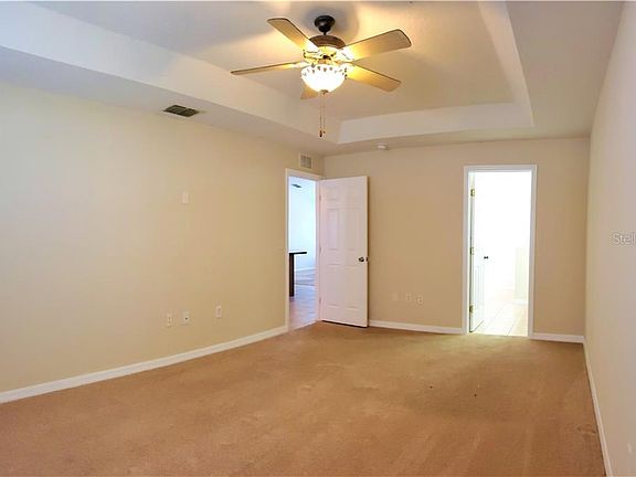 4th image of 475 Majestic Gardens Blvd