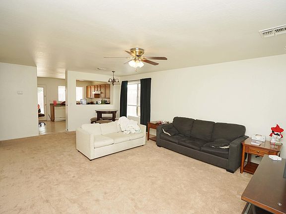 3rd image of 6537 W Chickasaw St