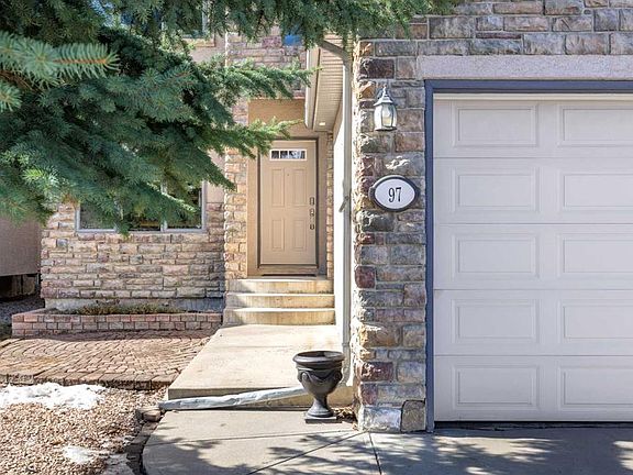 2nd image of 97 E Strathridge Close SW